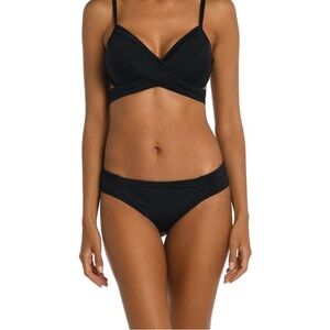 La Blanca Island Goddess Wrap Underwire Bra Top. NEW